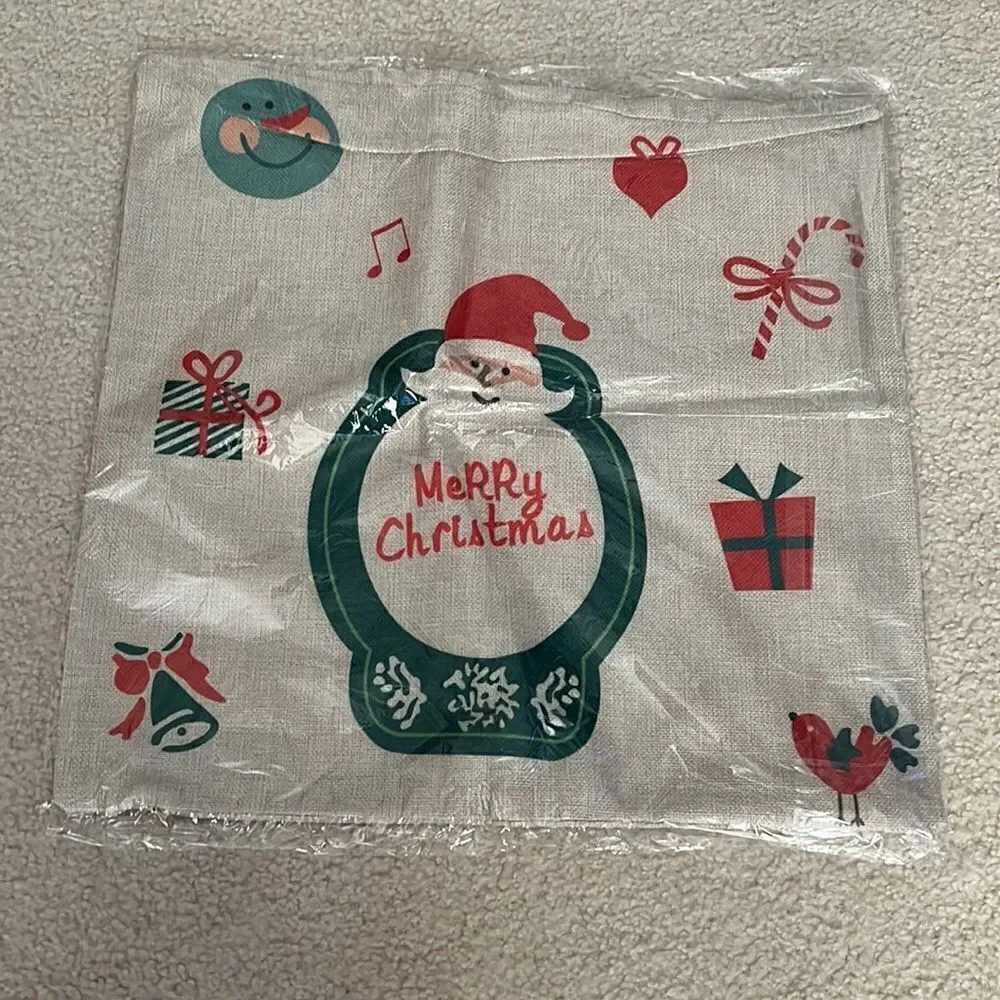 4 17x17 CHRISTMAS PILLOW COVERINGS NIP